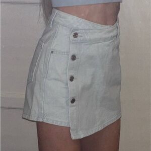 Zara Light Wash Women's shorts size 30